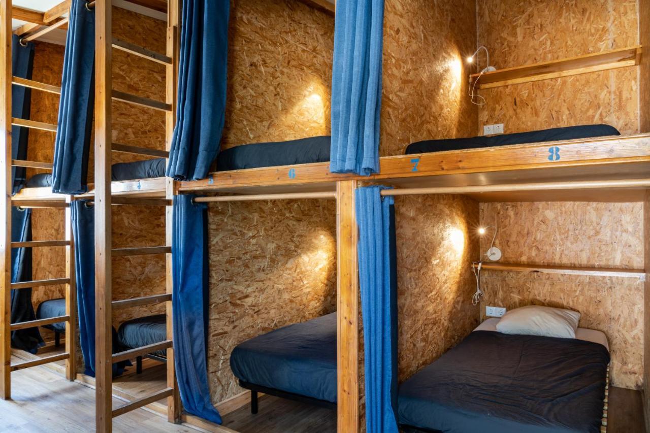 Отель Casa Da Mata Surfhouse Кошта-да-Капарика Экстерьер фото